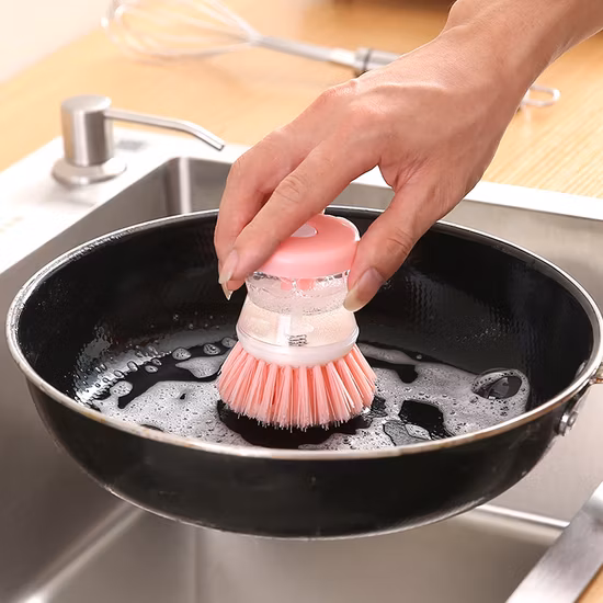 Multifunctional Kitchen Cleaning Tool Dish Pot Liquid Soap Dispenser Plastic Cleaning Brush